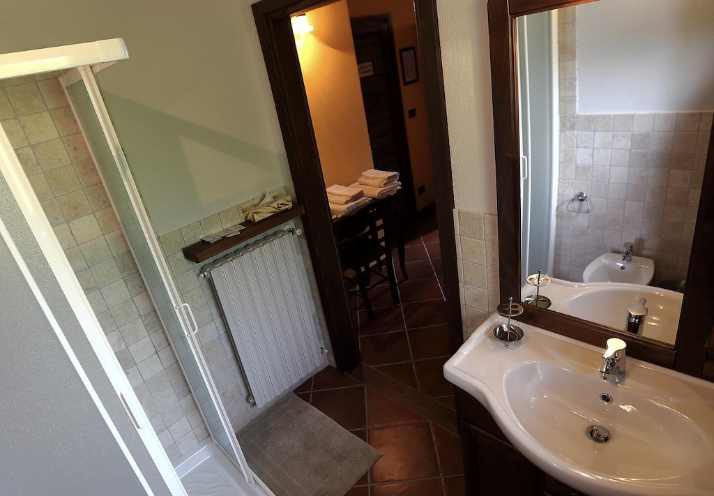 Agriturismo A Nostro Mizoun Ostana Стая снимка