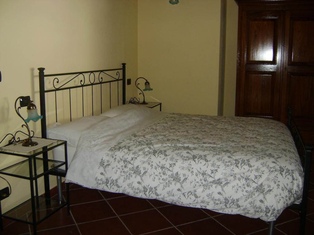 Agriturismo A Nostro Mizoun Ostana Стая снимка